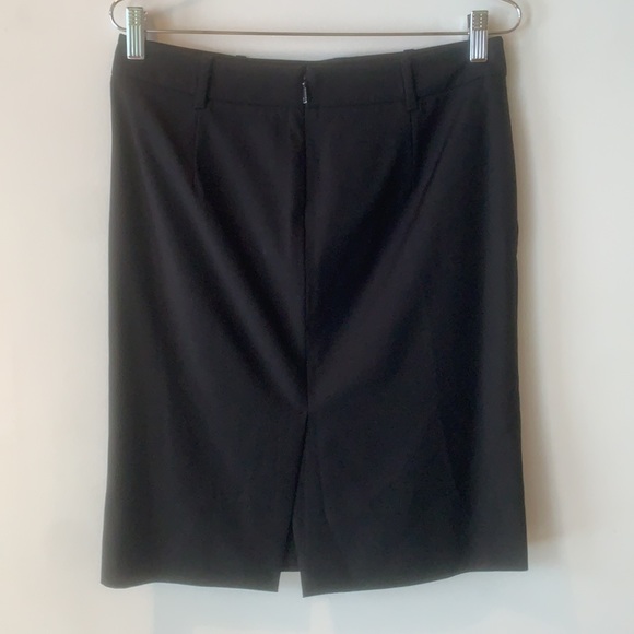 Gucci Authentic Black Wool Skirt 40 - Picture 11 of 11